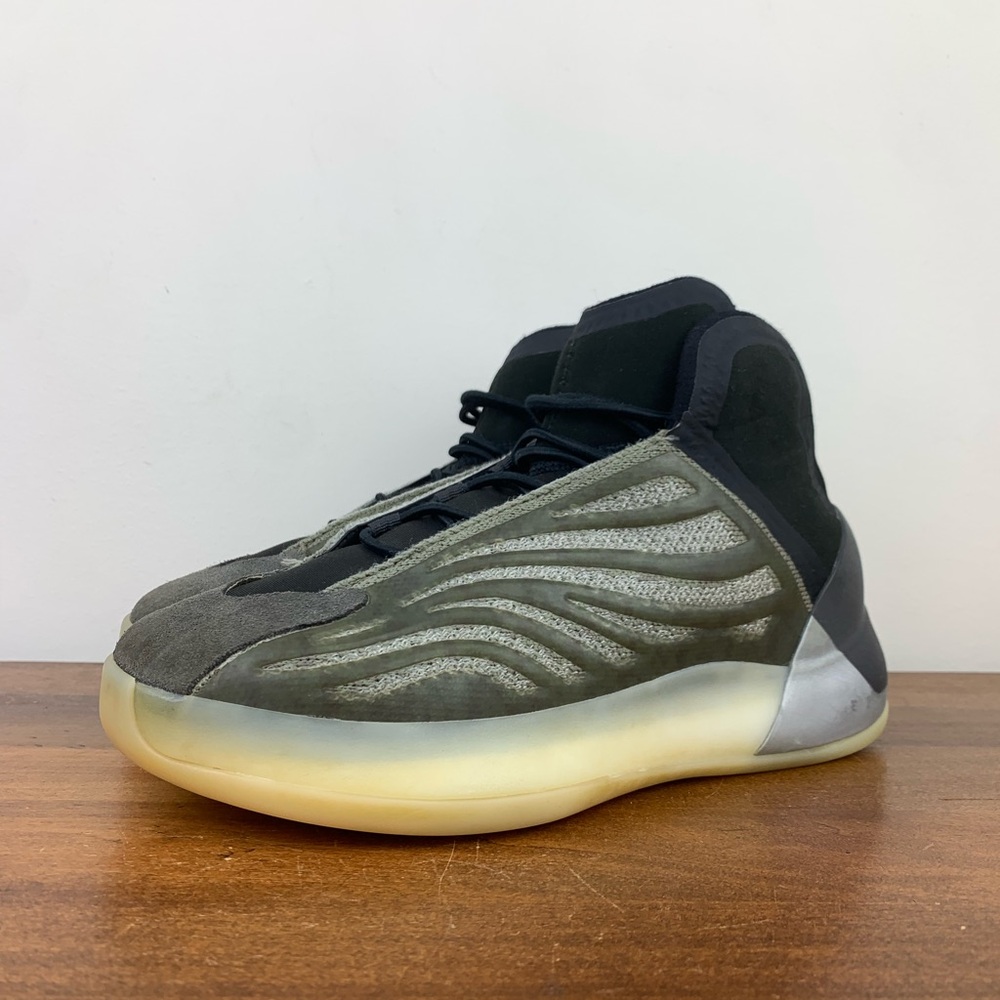 Adidas Yeezy Quantum YZY QNTM Barium Black Gray Youth Kids GS Size 3Y Used